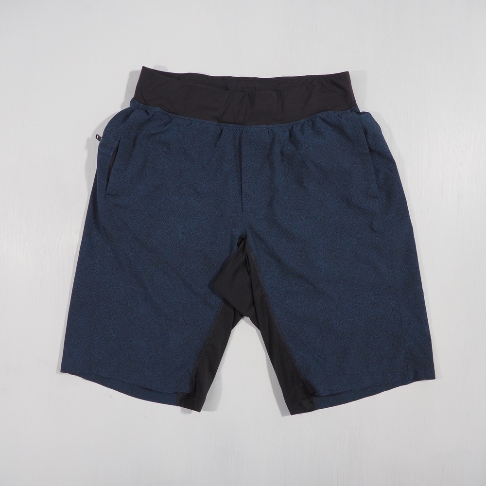 Lululemon Athletic Shorts Mens Small Blue Print Stretch Elastic Waist Linerless